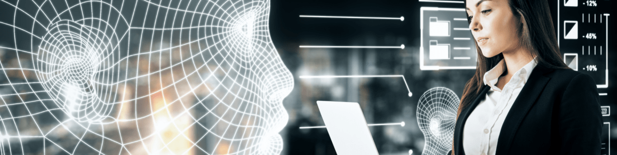Femme avec un ordi avec une tête hologramme IA avec des données autour